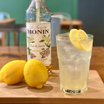 elderflower lemonade