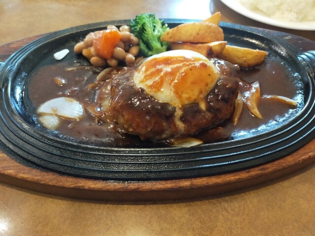 きっちんハウスカントリー 南加木屋 ハンバーグ 食べログ