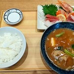 しまかぜ食堂 - 本日の刺身定食