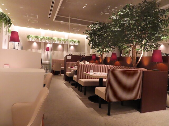 Cafe Vava 日本橋 カフェ ネット予約可 食べログ