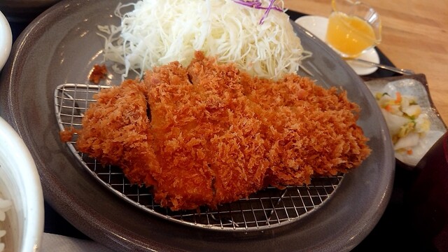 こな雪とんとん 恵庭店 恵み野 とんかつ 食べログ