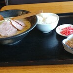 Sapporotei Kiaidake Hyutte - タンタン麺と+110円セット