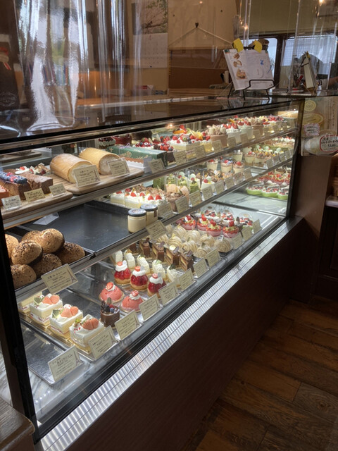パティスリー シュシュクリエ 三軒茶屋店 旧店名 パティスリーラファミーユ 三軒茶屋 ケーキ 食べログ パティスリー シュシュクリエ 三軒茶屋店 旧店名 パティスリーラファミーユ 三軒茶屋 ケーキ 食べログ