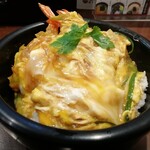 天丼あさひ - 伝わりますかね、半熟卵のとろとろ具合。絶妙です。めっちゃおいしかったです。