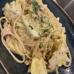 trattoria e poi - 春キャベツとｌｕｎｃｈツナ、アンチョビのペペロンチーノ