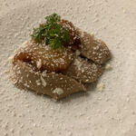 trattoria e poi - 沖縄県産バナナと黒糖を使ったパンナコッタ