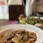 ナナイロパスタ - 「本日の気まぐれパスタ」鴨肉とタケノコとナスのショートパスタ 1,180円 ＋ 250円 ＝ 1,430円。