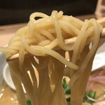 銀座 篝 - 鶏白湯スープにストレート麺が合う！