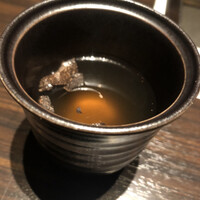 焼肉うしごろ 銀座並木通り店 - トリュフと和牛のコンソメ