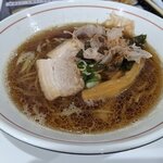 やさしい、とんこつ 麺 かまくら  - カツオちゃん醤油