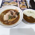 やさしい、とんこつ 麺 かまくら  - カツオちゃん醬油＋にほしカレーミニ