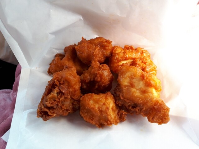 本間健雄肉店 - 桑折（コロッケ）の写真