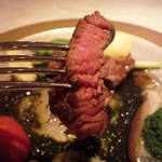 欧割烹 清水 - 真空低温調理法により肉の旨みが半端ないです！