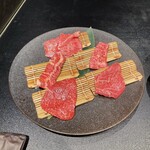西麻布 焼肉 X - 都萬牛トウガラシ、但馬玄マルカワ、但馬牛ハラミ、但馬玄特上カルビ、松阪牛サーロイン。
                                美味し。