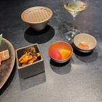 西麻布 焼肉 X - キムチ。
      美味し。