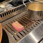 西麻布 焼肉 X - 但馬牛タン 厚切り。
      美味し。