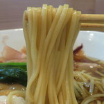 中華そば 深緑 - 極上かつお節の中華そば/麺リフト