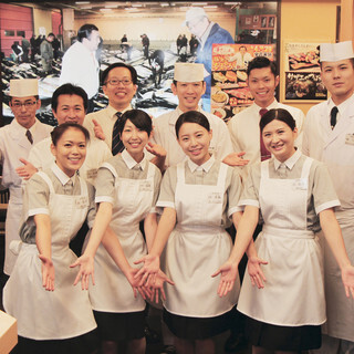 We will welcome you with delicious Sushi and the best smile and service!