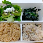 パリヤ - DELI BOX(弁当) 1,242円 ♪