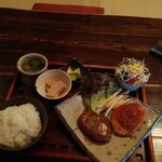 瀬戸の坊ったん - ハンバーグ定食