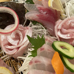 かもめ食堂 - 刺し身の盛合せ