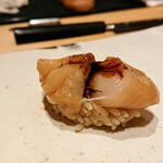 鮨 龍次郎 - 煮ホタテ
