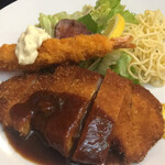 治兵衛 - とんかつ定食