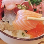 音羽鮨 - トロサーモン