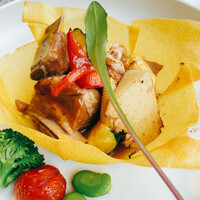 MIDO RESTAURANT PIC NIKA - 