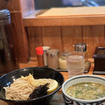 中華蕎麦 春馬 - 限定麺　鰹と煮干の中華そばのつけめん800円
