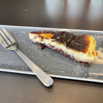 リボリータ エ サルメリア - チーズケーキ