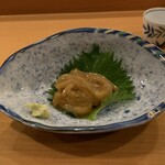 鮨 いとう - 活のスルメイカ　肝とわた和え　軽く醤油で