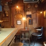 ノーゲストの店内なんて久し振りに見ました。