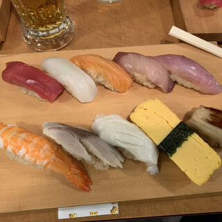 勝浦市でおすすめの美味しい海鮮丼をご紹介 食べログ 勝浦市でおすすめの美味しい海鮮丼をご紹介 食べログ