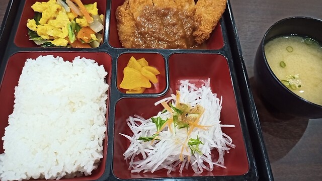 CAFE&DINING PARKSIDE photo 3