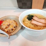 Shokurakutei - 2021年4月　塩ラーメン半チャーハンセット