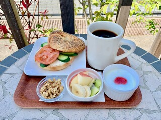 UPINN CAFE - ベーグル朝食セット