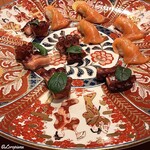 千陽 - 桜鱒のにぎりに蛸の桜煮