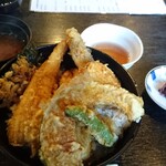 Uokane - 特製デラックス天丼