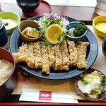 Inuyama Tonkatsu Daiyasu - ごはん味噌汁 無料