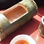 芳魂庵 - 番茶と葛切りセット