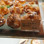 Patisserie HiSaSo - シュークリーム