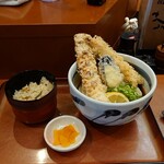 讃歌うどん はんげしょう - 