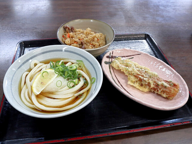 中西うどん 麺匠なかにし 太田 高松 うどん 食べログ 中西うどん 麺匠なかにし 太田 高松 うどん 食べログ