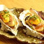 烤牡蛎配海胆和黑毛日本牛肉