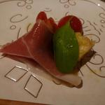 スガッチィー - 泉州水ナスと生ハムのサラダ仕立て