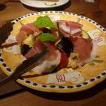 スガッチィー - 泉州水ナスと生ハムのサラダ仕立て