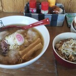 めんきち - この日のめんきちセット、煮干し中華そば・チャーシュー増しと肉めし