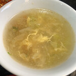 中国料理 峨嵋山 - スープも無料でお代わりできます