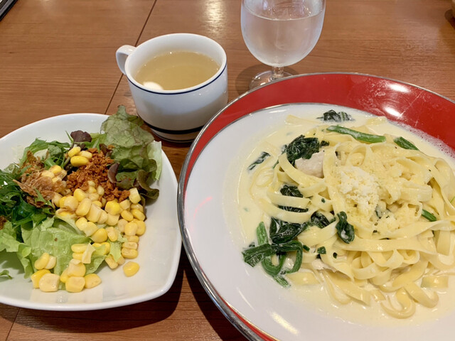 Pizzeria Trattoria Pecorino イオン幕張店 海浜幕張 イタリアン ネット予約可 食べログ Pizzeria Trattoria Pecorino イオン幕張店 海浜幕張 イタリアン ネット予約可 食べログ